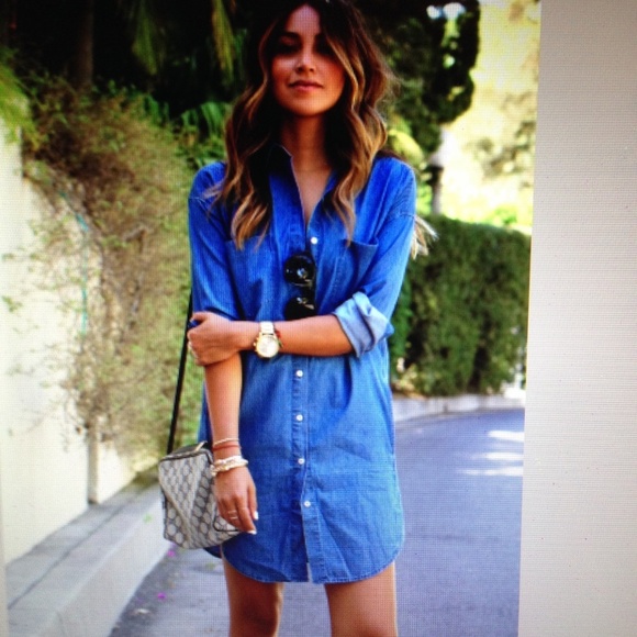 Everlane Dresses & Skirts - Everlane denim shirtdress XS